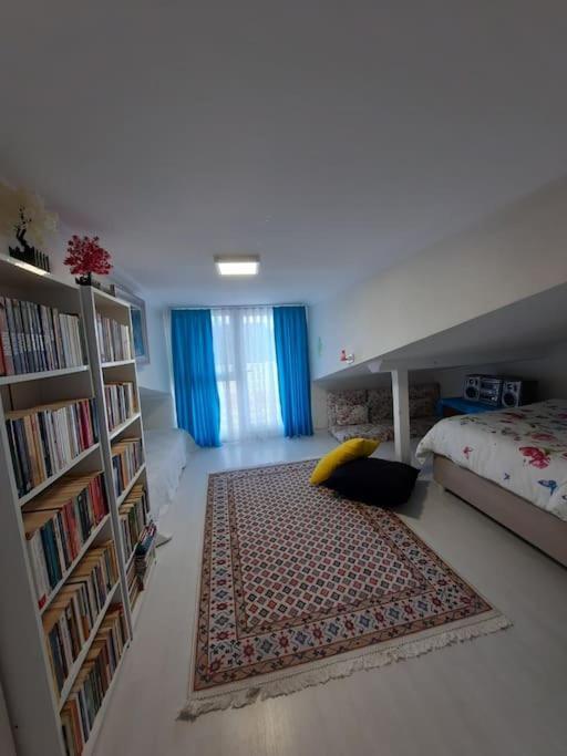 Appartement Deniz Manzarasi, Marti Sesleri Esliginde Istambul Extérieur photo